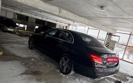 Mercedes-Benz E-Класс, 2019 год, 2 860 000 рублей, 13 фотография