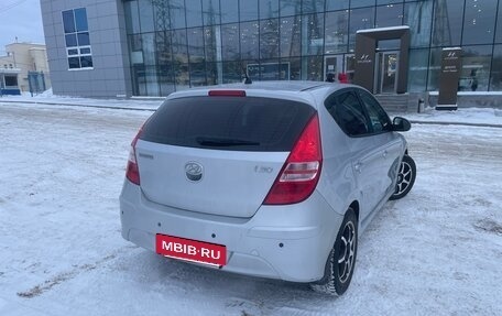 Hyundai i30 I, 2011 год, 765 000 рублей, 6 фотография
