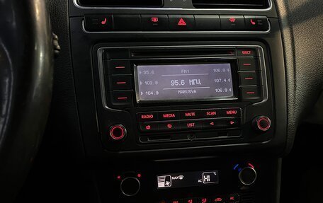 Volkswagen Polo VI (EU Market), 2013 год, 555 000 рублей, 3 фотография