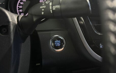 Toyota Camry, 2021 год, 1 999 000 рублей, 16 фотография