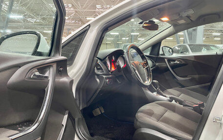 Opel Astra J, 2014 год, 840 000 рублей, 11 фотография