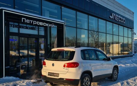 Volkswagen Tiguan I, 2013 год, 1 315 000 рублей, 5 фотография