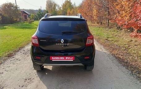 Renault Sandero II рестайлинг, 2019 год, 1 000 000 рублей, 4 фотография