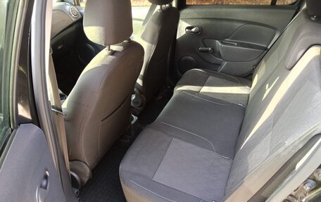 Renault Sandero II рестайлинг, 2019 год, 1 000 000 рублей, 12 фотография