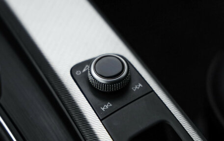 Audi A4, 2016 год, 2 129 000 рублей, 21 фотография