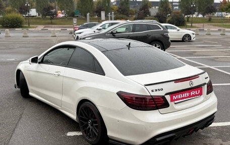 Mercedes-Benz E-Класс, 2013 год, 1 799 999 рублей, 3 фотография