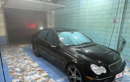 Mercedes-Benz C-Класс, 2003 год, 930 000 рублей, 4 фотография