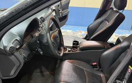 Mercedes-Benz C-Класс, 2003 год, 930 000 рублей, 11 фотография