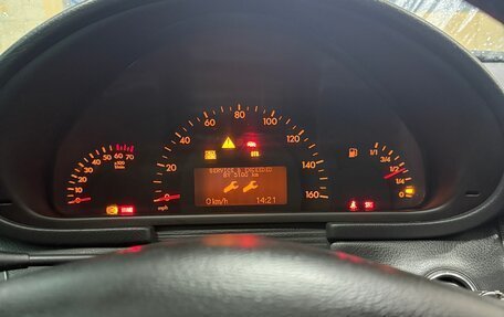 Mercedes-Benz C-Класс, 2003 год, 930 000 рублей, 13 фотография