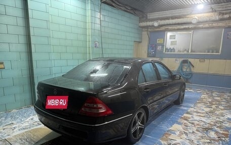 Mercedes-Benz C-Класс, 2003 год, 930 000 рублей, 5 фотография