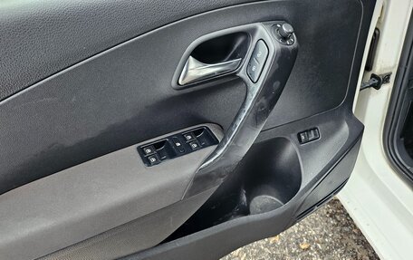 Volkswagen Polo VI (EU Market), 2012 год, 420 000 рублей, 15 фотография