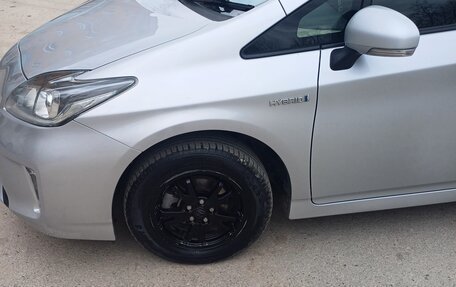 Toyota Prius, 2012 год, 1 050 000 рублей, 8 фотография