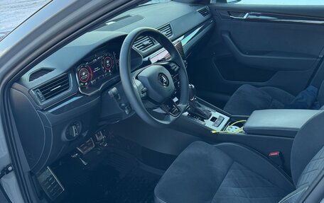 Skoda Superb III рестайлинг, 2019 год, 3 300 000 рублей, 18 фотография