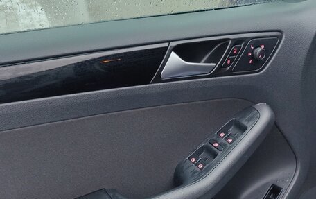 Volkswagen Jetta VI, 2017 год, 1 750 000 рублей, 20 фотография