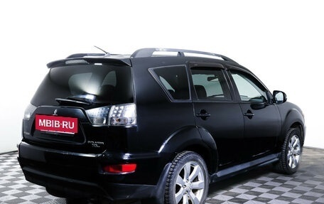 Mitsubishi Outlander III рестайлинг 3, 2011 год, 940 000 рублей, 5 фотография