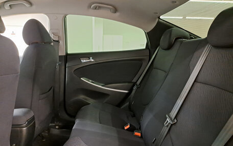 Hyundai Solaris II рестайлинг, 2012 год, 640 000 рублей, 12 фотография