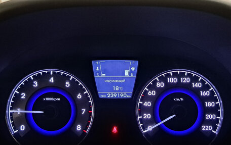 Hyundai Solaris II рестайлинг, 2012 год, 640 000 рублей, 13 фотография