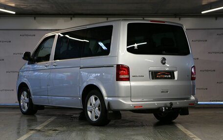Volkswagen Multivan T5, 2011 год, 2 490 000 рублей, 5 фотография