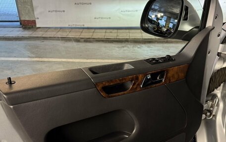 Volkswagen Multivan T5, 2011 год, 2 490 000 рублей, 12 фотография