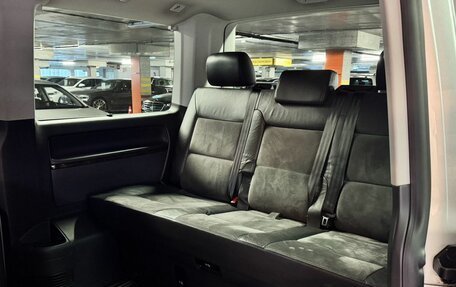 Volkswagen Multivan T5, 2011 год, 2 490 000 рублей, 18 фотография