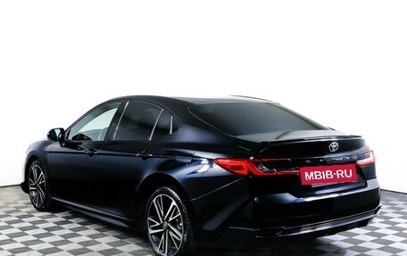 Toyota Camry, 2024 год, 4 390 000 рублей, 7 фотография