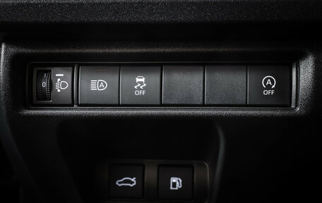 Toyota Camry, 2024 год, 4 390 000 рублей, 19 фотография