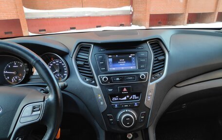 Hyundai Santa Fe III рестайлинг, 2017 год, 2 222 000 рублей, 5 фотография