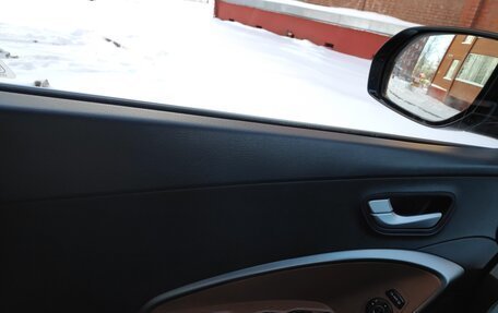 Hyundai Santa Fe III рестайлинг, 2017 год, 2 222 000 рублей, 9 фотография