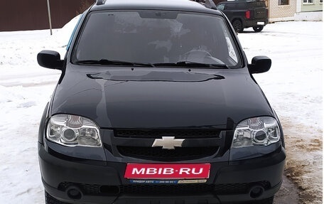 Chevrolet Niva I рестайлинг, 2011 год, 350 000 рублей, 1 фотография