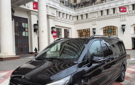 Mercedes-Benz V-Класс, 2025 год, 13 400 000 рублей, 1 фотография