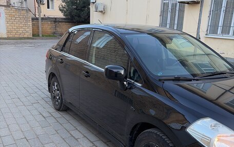 Nissan Tiida, 2010 год, 750 000 рублей, 2 фотография
