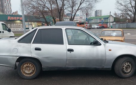 Daewoo Nexia I рестайлинг, 2010 год, 140 000 рублей, 8 фотография