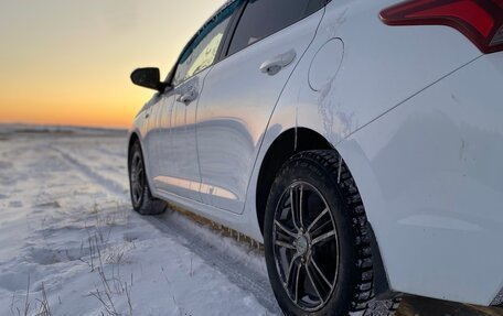 Hyundai Solaris II рестайлинг, 2017 год, 1 150 000 рублей, 10 фотография