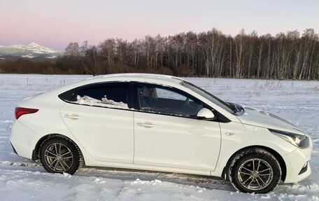 Hyundai Solaris II рестайлинг, 2017 год, 1 150 000 рублей, 14 фотография