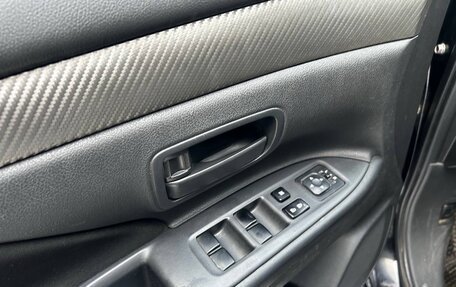 Mitsubishi Outlander III рестайлинг 3, 2014 год, 1 050 000 рублей, 4 фотография