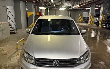 Volkswagen Polo VI (EU Market), 2019 год, 1 690 000 рублей, 2 фотография