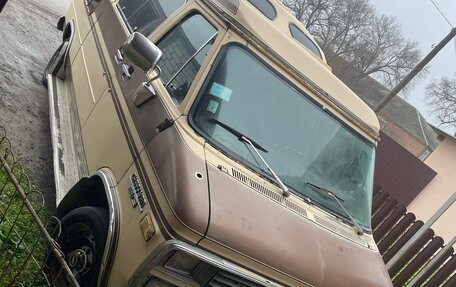 Chevrolet Van, 1984 год, 650 000 рублей, 5 фотография