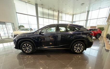 Lexus RX IV рестайлинг, 2020 год, 5 350 000 рублей, 10 фотография