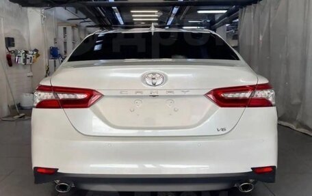 Toyota Camry, 2021 год, 4 590 000 рублей, 2 фотография