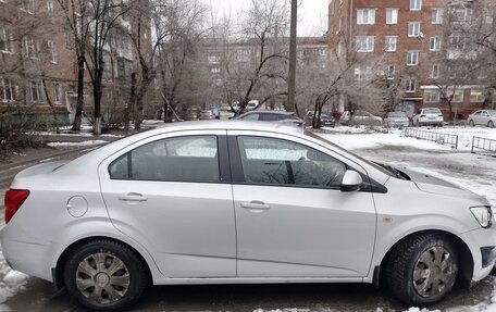 Chevrolet Aveo III, 2013 год, 570 000 рублей, 2 фотография