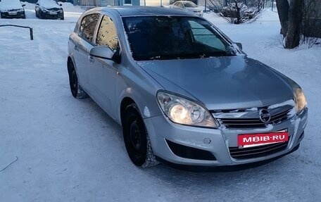 Opel Astra H, 2007 год, 335 000 рублей, 2 фотография