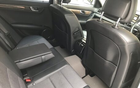 Mercedes-Benz C-Класс, 2009 год, 1 165 000 рублей, 33 фотография