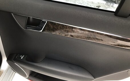 Mercedes-Benz C-Класс, 2009 год, 1 165 000 рублей, 34 фотография