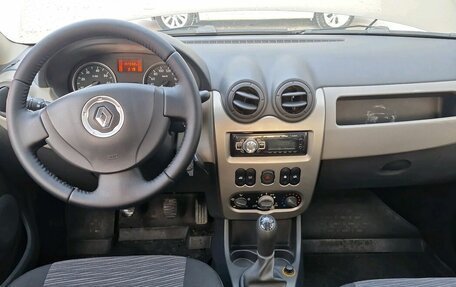 Renault Logan I, 2010 год, 455 000 рублей, 5 фотография