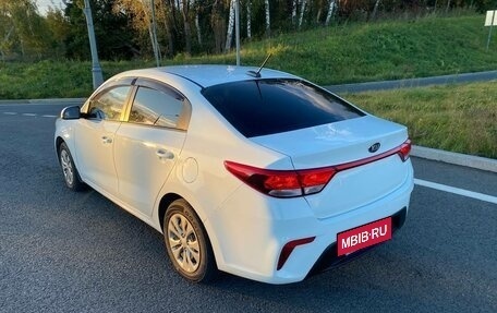 KIA Rio IV, 2019 год, 1 300 000 рублей, 5 фотография