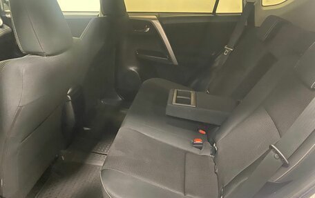 Toyota RAV4, 2016 год, 1 996 000 рублей, 19 фотография