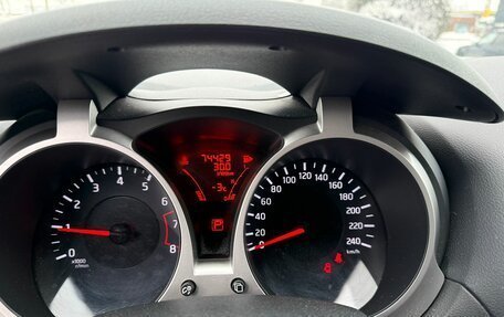 Nissan Juke II, 2012 год, 992 000 рублей, 12 фотография