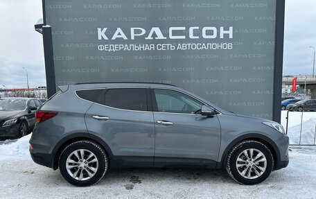 Hyundai Santa Fe III рестайлинг, 2018 год, 2 100 000 рублей, 4 фотография