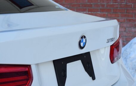 BMW 3 серия, 2017 год, 1 600 000 рублей, 10 фотография