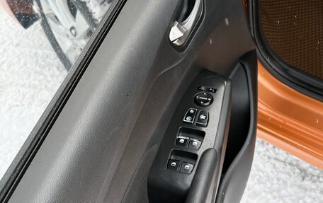 Hyundai Solaris II рестайлинг, 2018 год, 890 000 рублей, 17 фотография